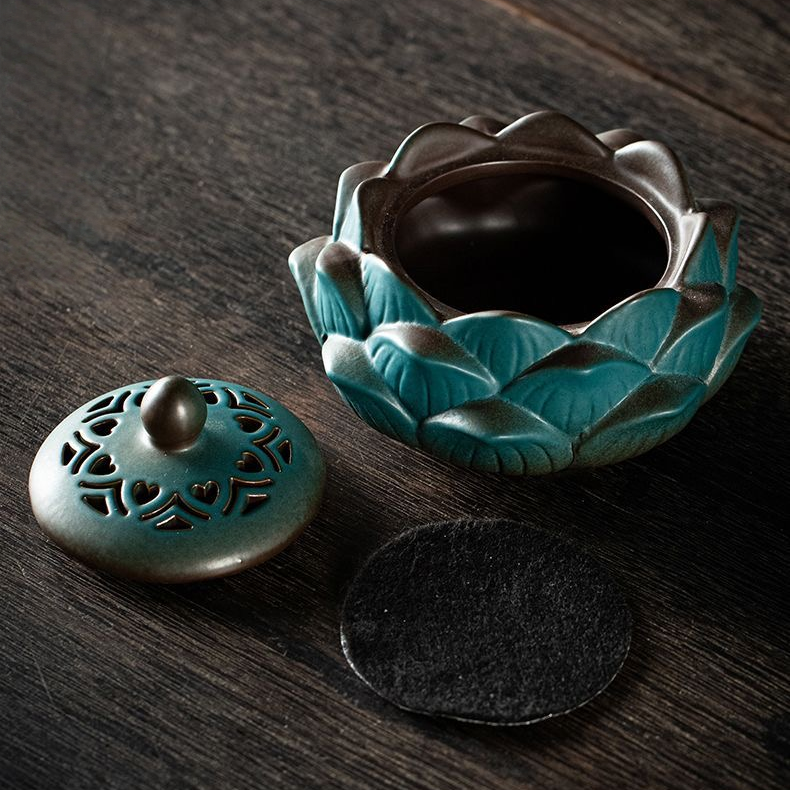 Porcelain Lotus Backflow Incense Burner