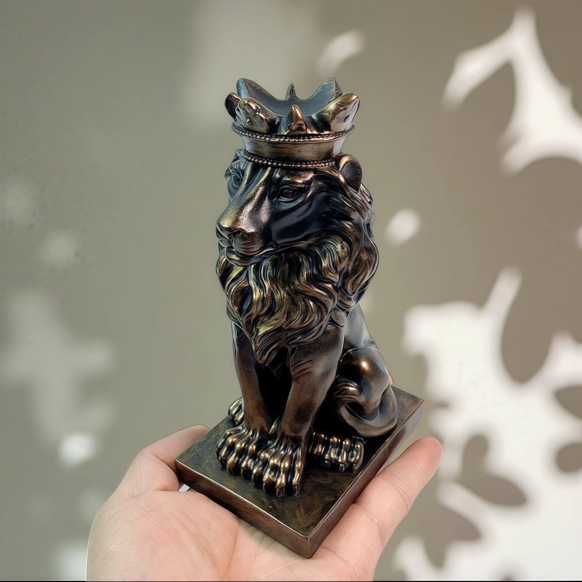 Lion Sculpture Figurine ×  Display Crystal Ball Stand
