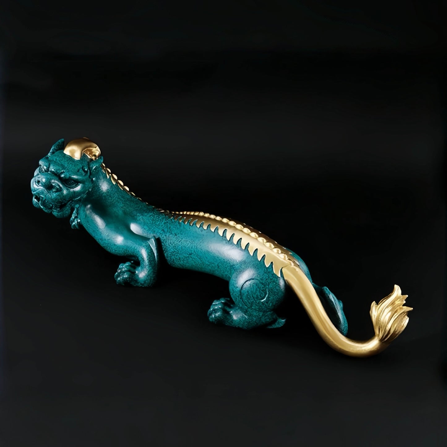 Pixiu Figurines - Wealth Guardian for Modern Homes